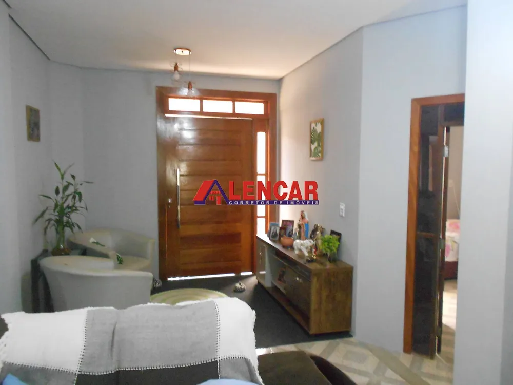 Casa, 5 quartos, 259 m² - Foto 2