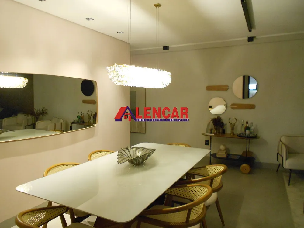 Apartamento, 3 quartos, 141 m² - Foto 2