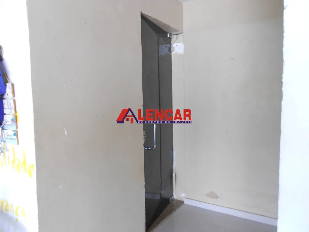 Casa, 3 quartos, 250 m² - Foto 2