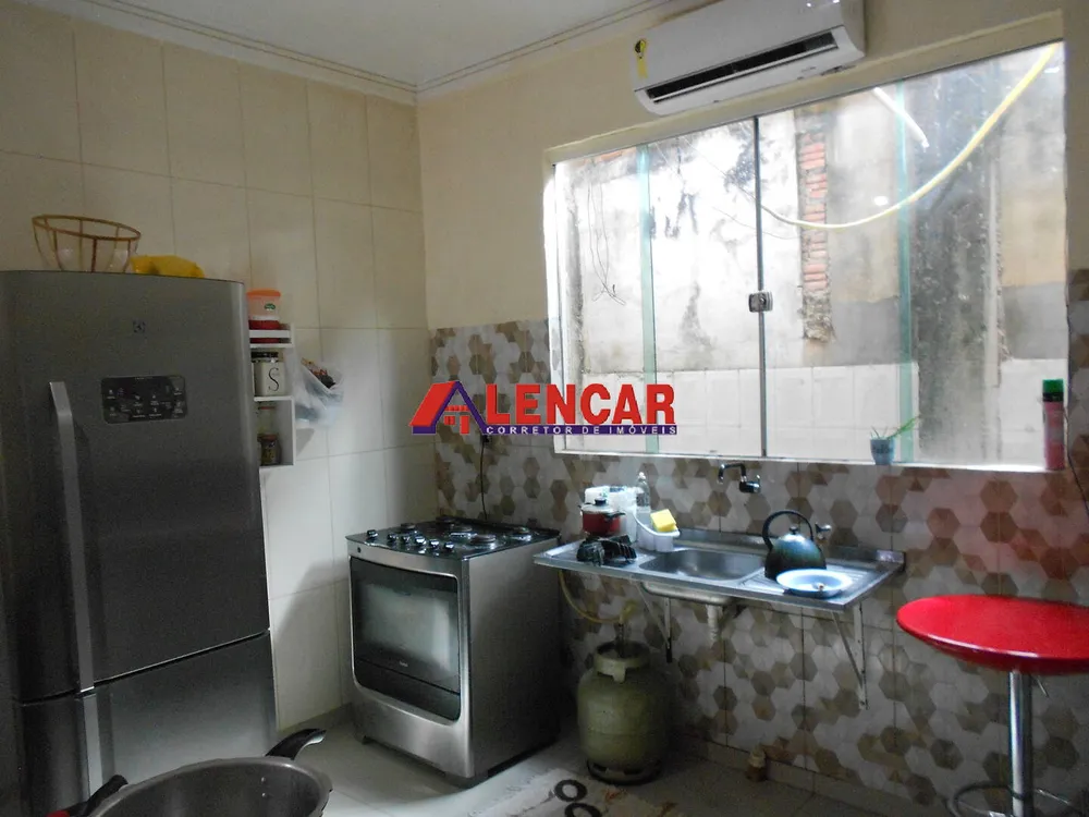 Casa, 3 quartos, 250 m² - Foto 9
