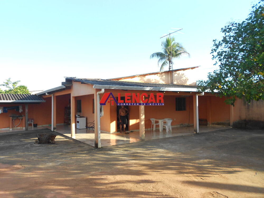 Casa, 2 quartos, 720 m² - Foto 1