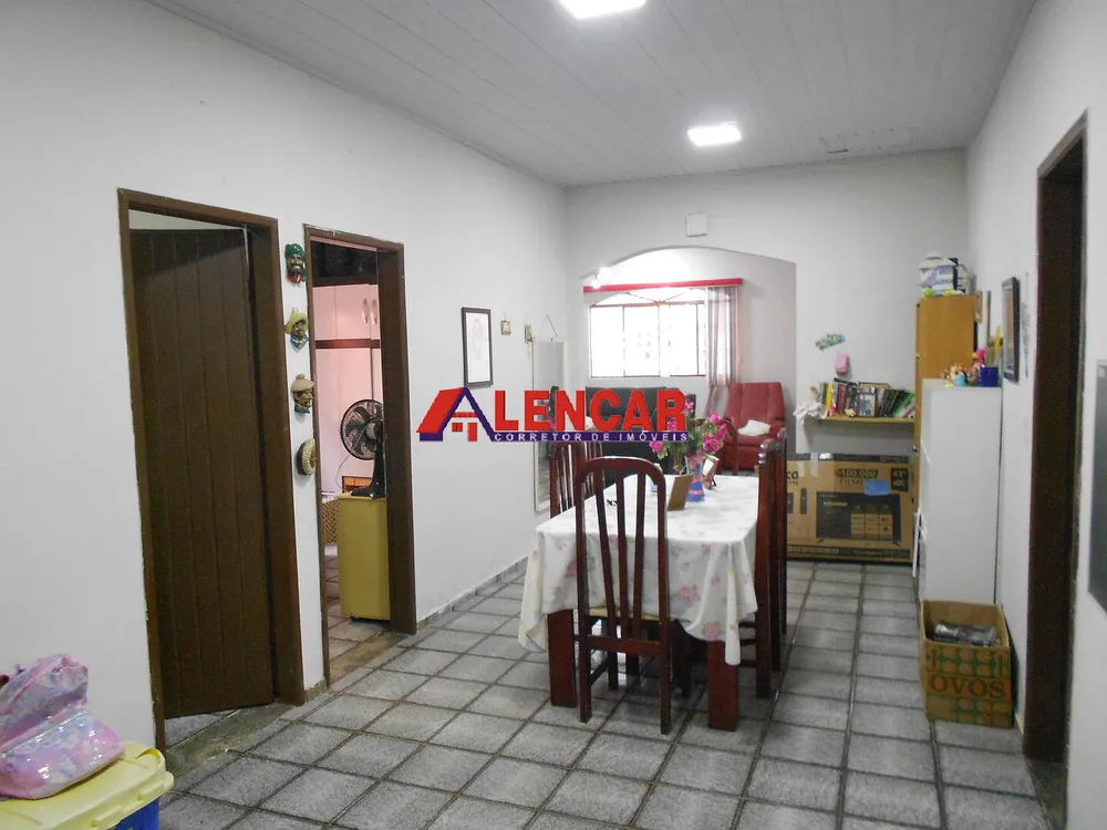 Casa, 3 quartos, 300 m² - Foto 8