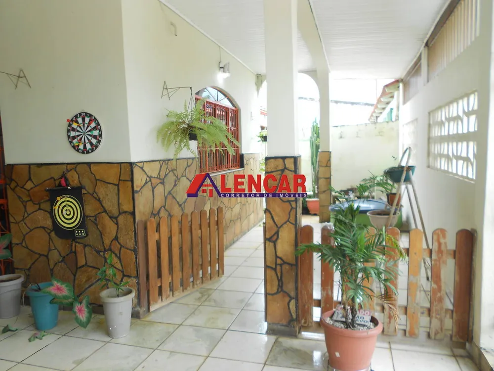 Casa, 3 quartos, 300 m² - Foto 4
