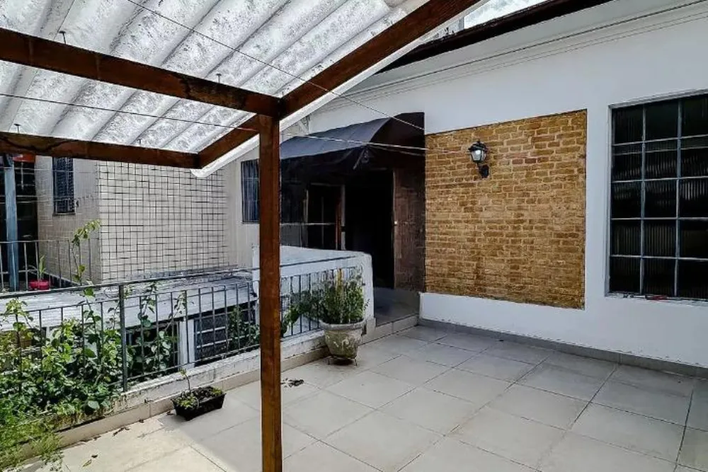 Casa, 2 quartos, 180 m² - Foto 1