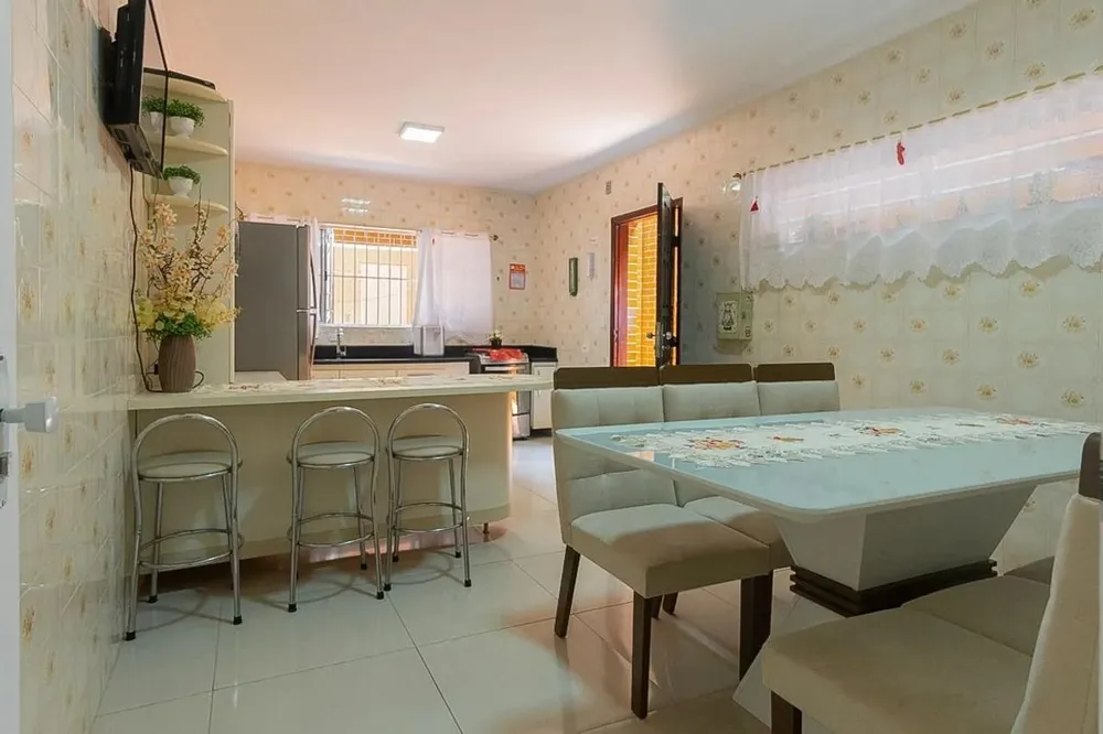 Apartamento, 3 quartos, 157 m² - Foto 1