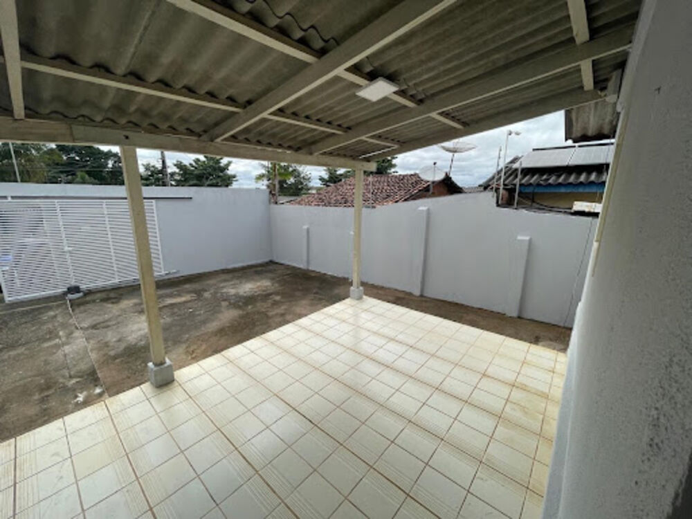 Casa para alugar com 3 quartos, 100m² - Foto 11