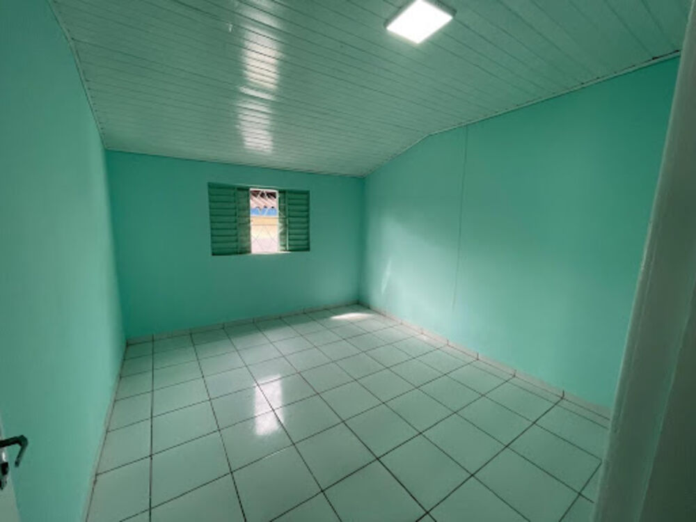 Casa para alugar com 3 quartos, 100m² - Foto 4