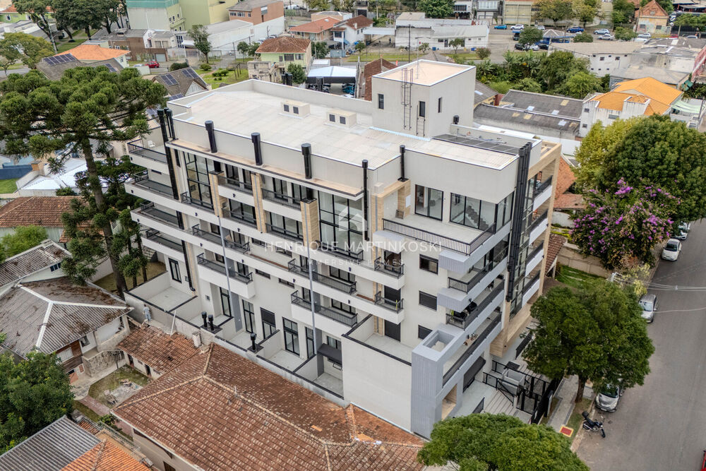 Cobertura à venda com 2 quartos, 75m² - Foto 1