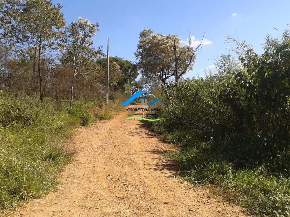Terreno, 1800 m² - Foto 2