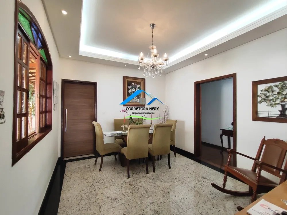 Casa, 3 quartos, 220 m² - Foto 3
