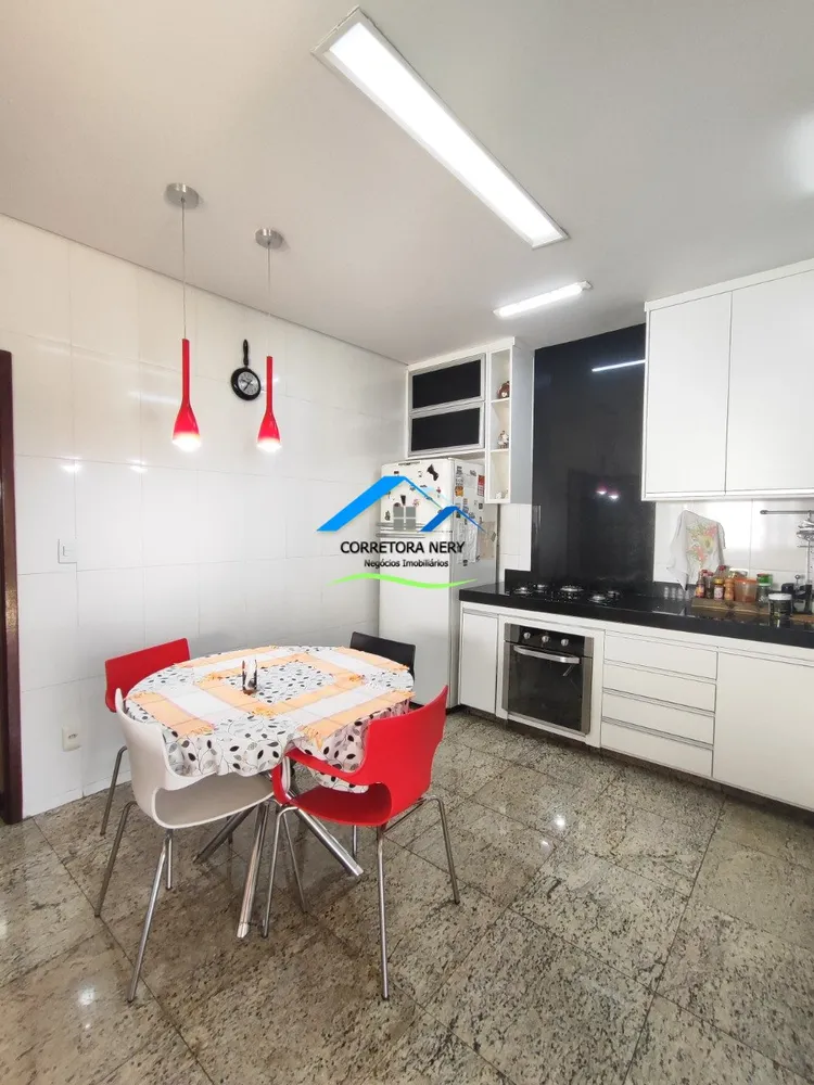 Casa, 3 quartos, 220 m² - Foto 9