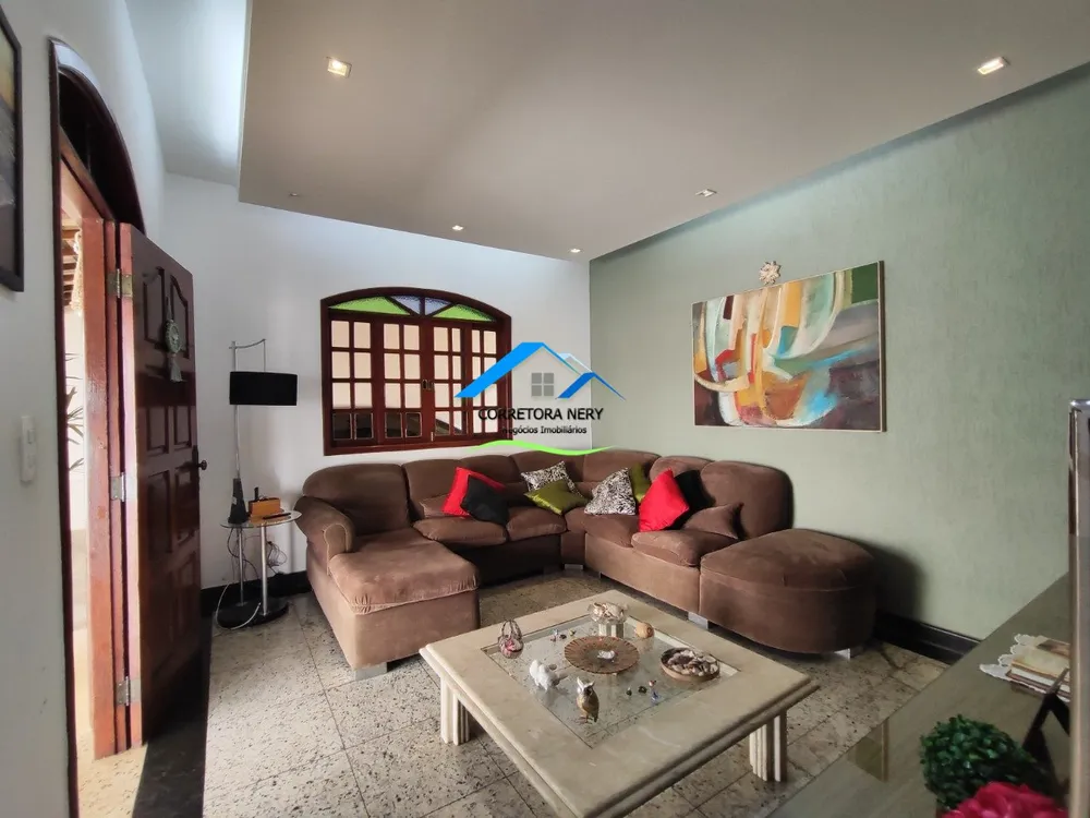 Casa, 3 quartos, 220 m² - Foto 1