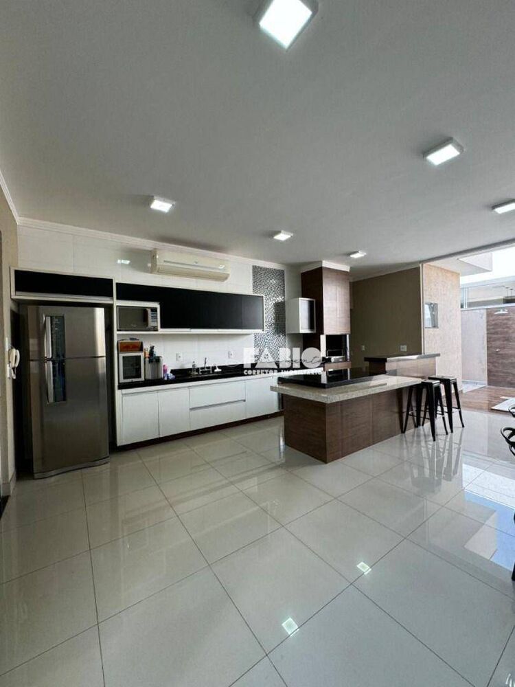 Casa de Condomínio à venda com 3 quartos, 190m² - Foto 10