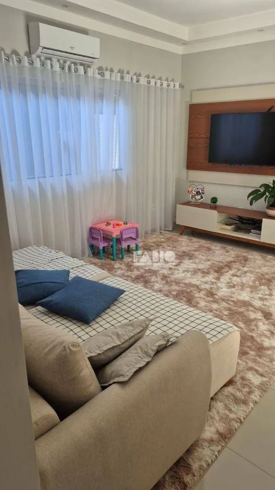 Casa, 3 quartos, 160 m² - Foto 3