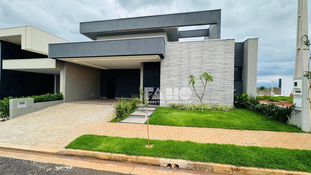 Casa, 3 quartos, 167 m² - Foto 1