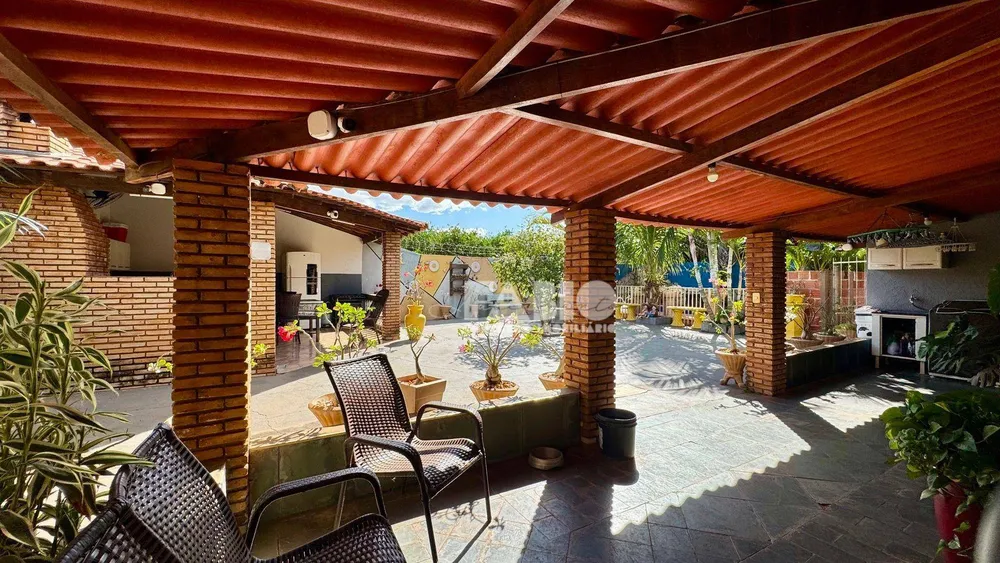 Chácara, 2 quartos, 2600 m² - Foto 11