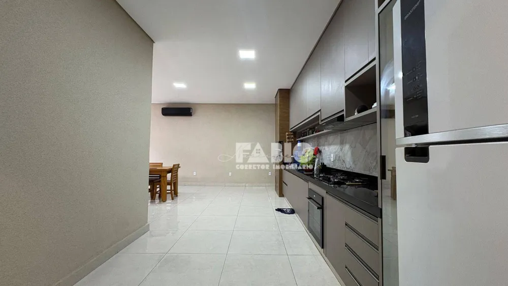 Casa, 2 quartos, 135 m² - Foto 11