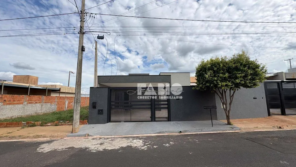 Casa, 2 quartos, 135 m² - Foto 1