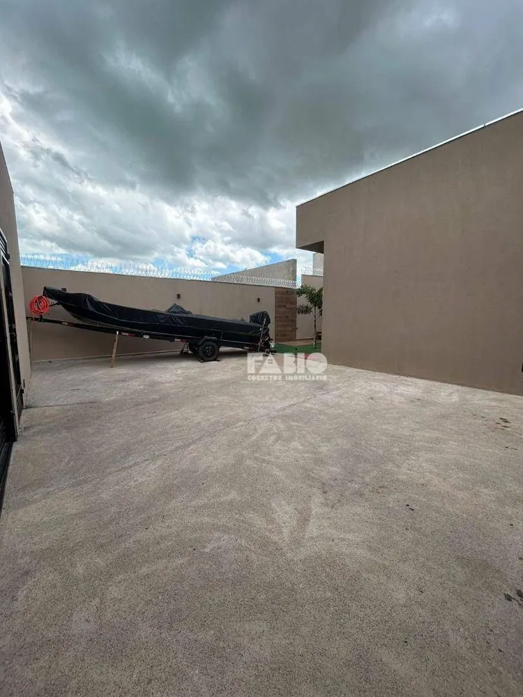 Casa, 2 quartos, 83 m² - Foto 1