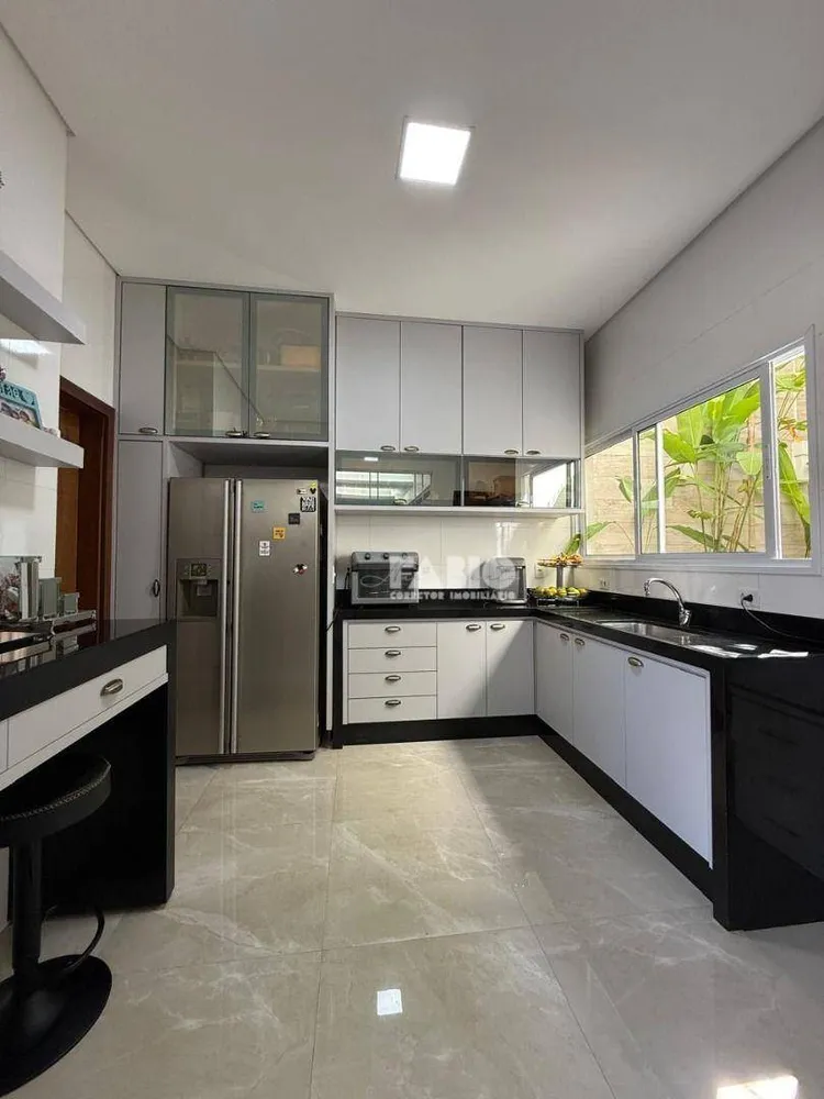 Sobrado, 3 quartos, 300 m² - Foto 6