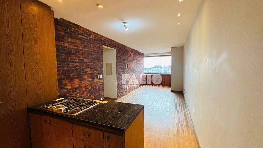 Apartamento à venda com 3 quartos, 90m² - Foto 1