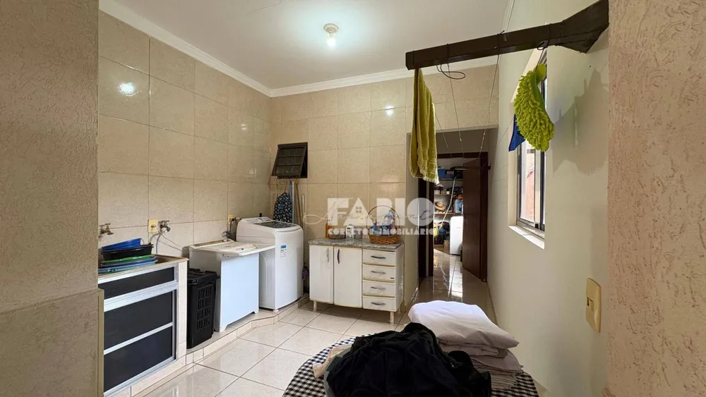Casa, 5 quartos, 330 m² - Foto 5