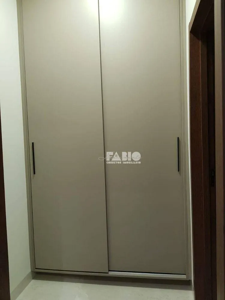 Apartamento, 3 quartos, 200 m² - Foto 2