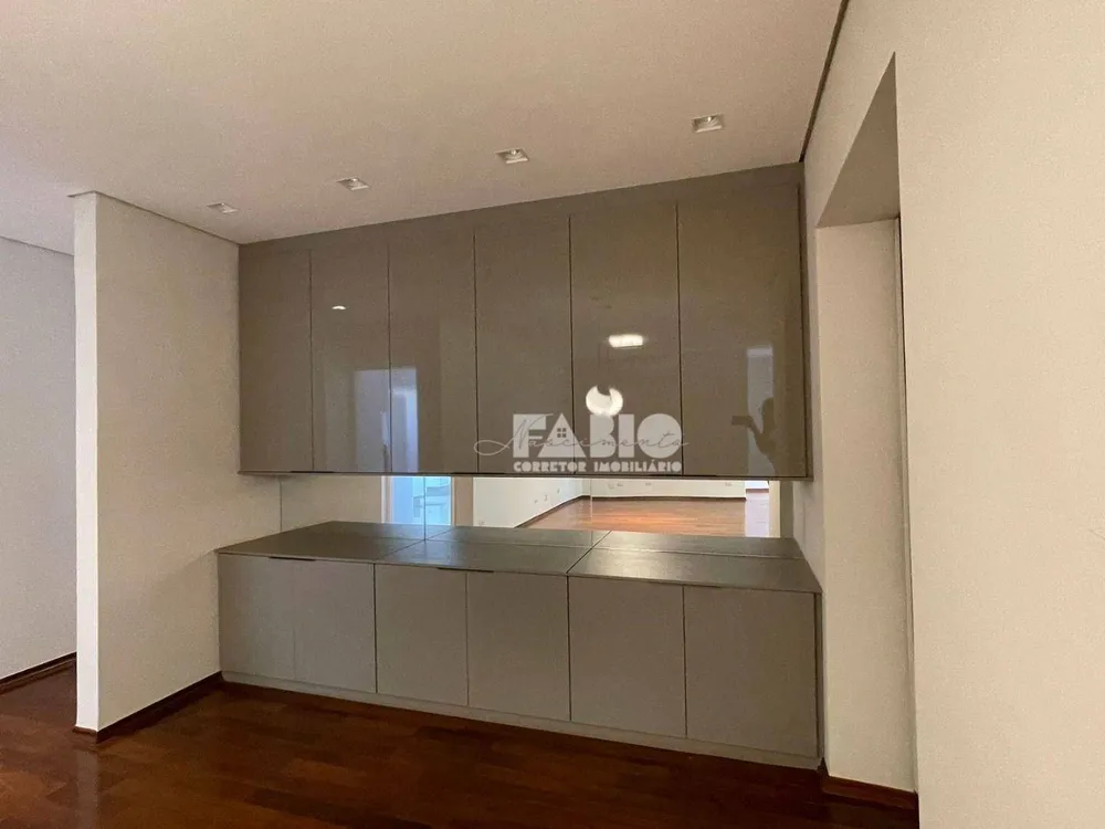 Apartamento, 3 quartos, 200 m² - Foto 6
