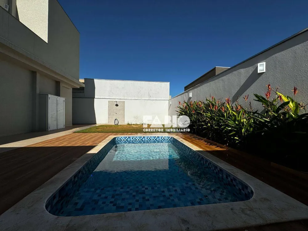 Casa de Condomínio, 4 quartos - Foto 1