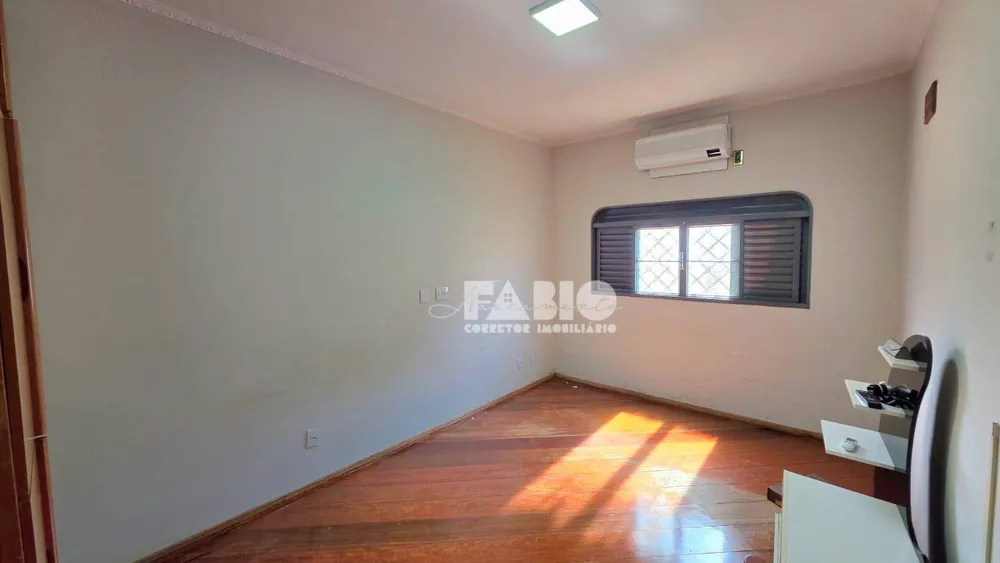 Casa, 4 quartos, 320 m² - Foto 4