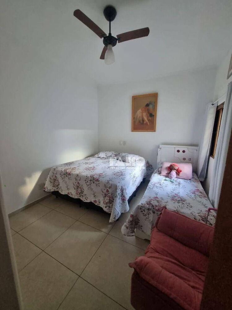 Casa à venda com 3 quartos, 200m² - Foto 7