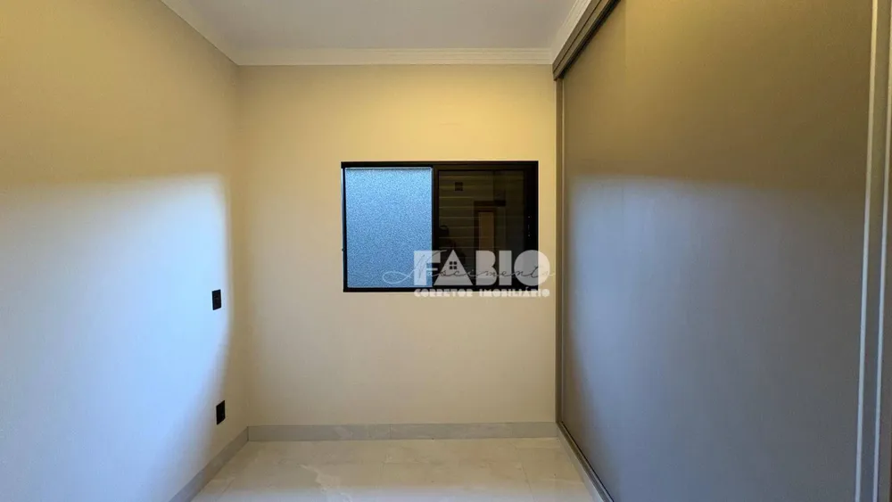 Casa, 3 quartos, 145 m² - Foto 4
