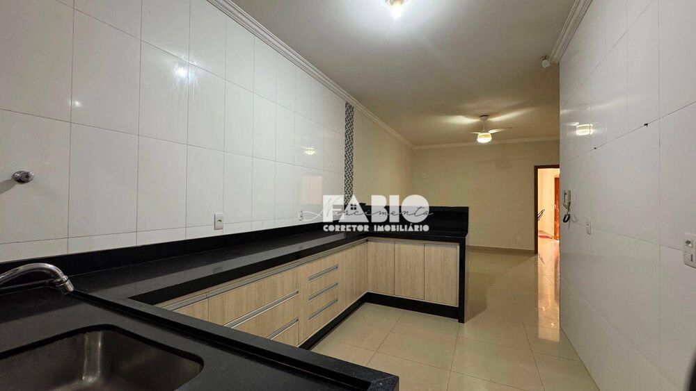 Casa, 3 quartos, 166 m² - Foto 9