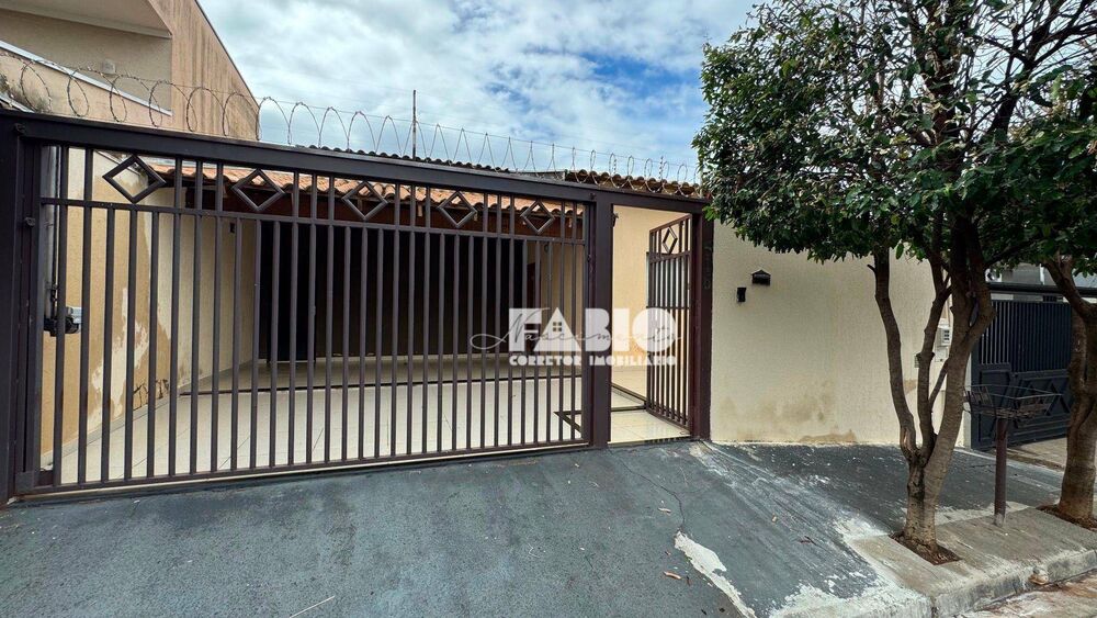 Casa, 3 quartos, 166 m² - Foto 2