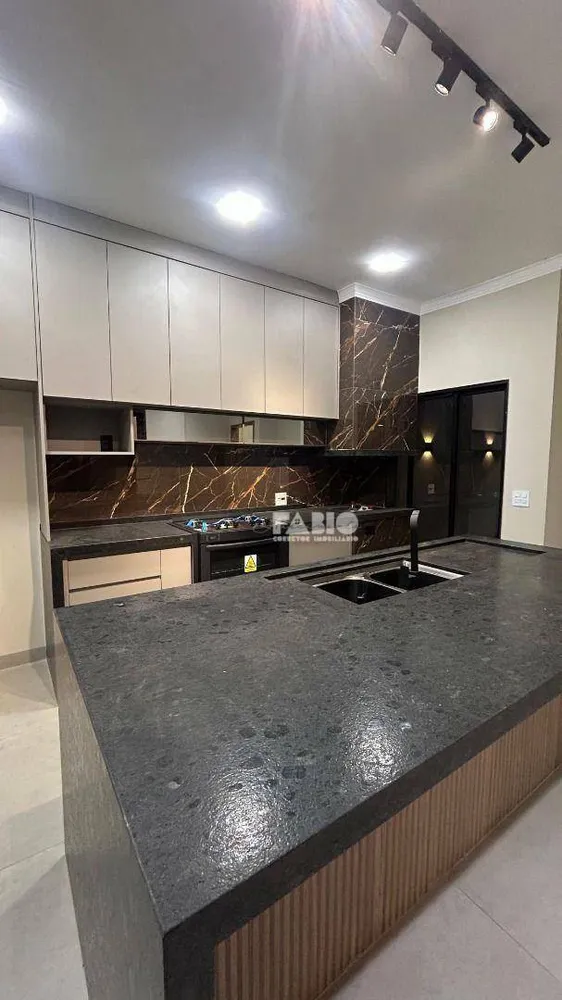 Casa, 3 quartos, 126 m² - Foto 3