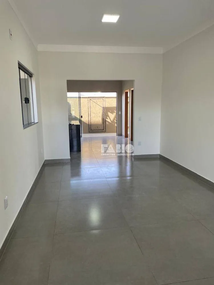 Casa, 3 quartos, 124 m² - Foto 3