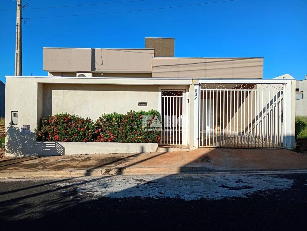 Casa, 3 quartos, 126 m² - Foto 1