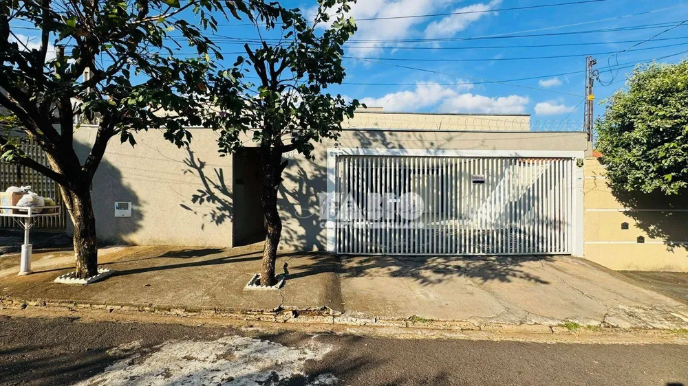 Casa, 3 quartos, 250 m² - Foto 12