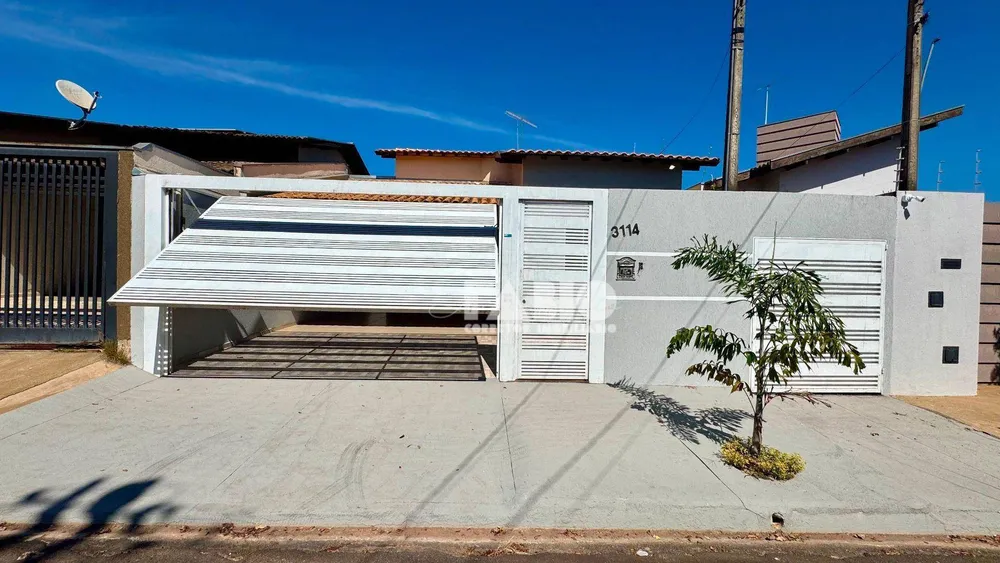 Casa, 3 quartos, 130 m² - Foto 2