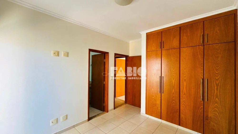 Apartamento, 3 quartos, 123 m² - Foto 2