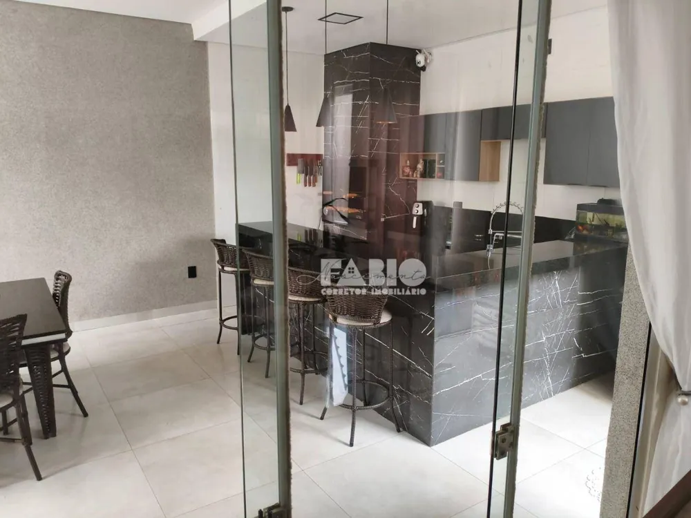 Casa, 3 quartos, 160 m² - Foto 10