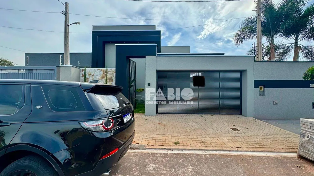 Casa, 3 quartos, 158 m² - Foto 1