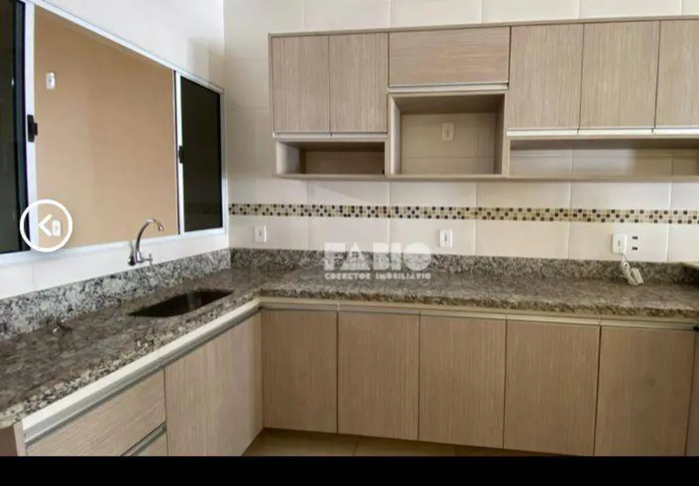 Casa, 3 quartos, 160 m² - Foto 3