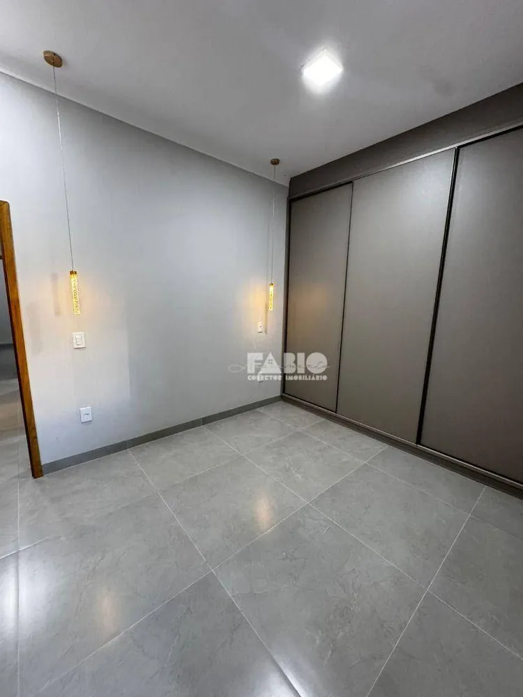 Casa, 3 quartos, 123 m² - Foto 1