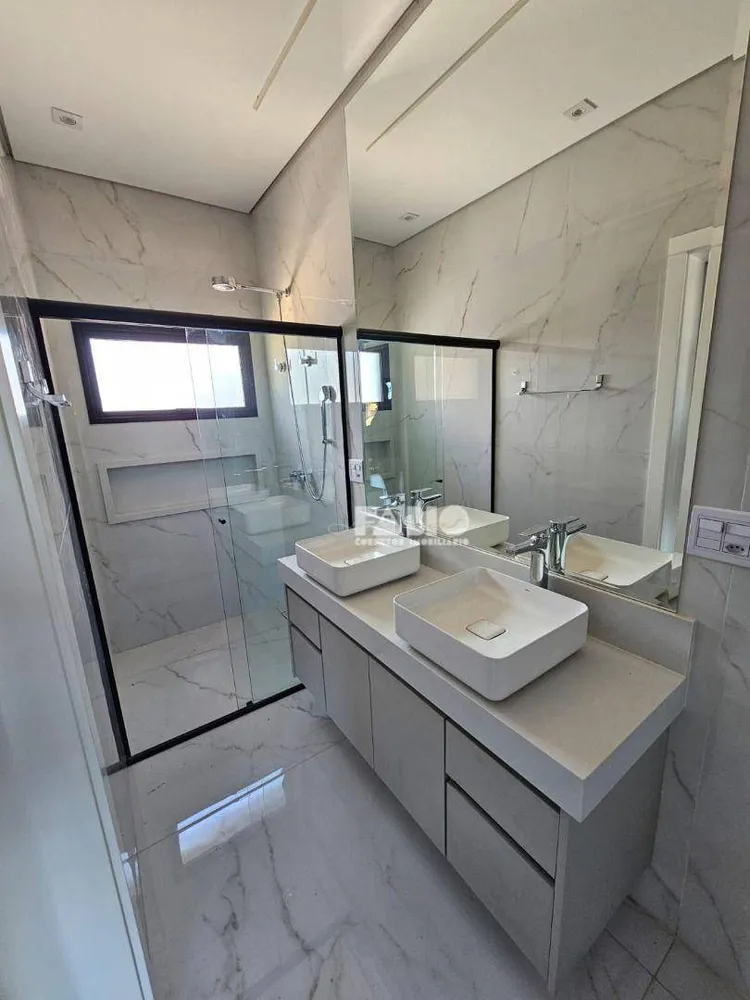 Sobrado, 3 quartos, 320 m² - Foto 2