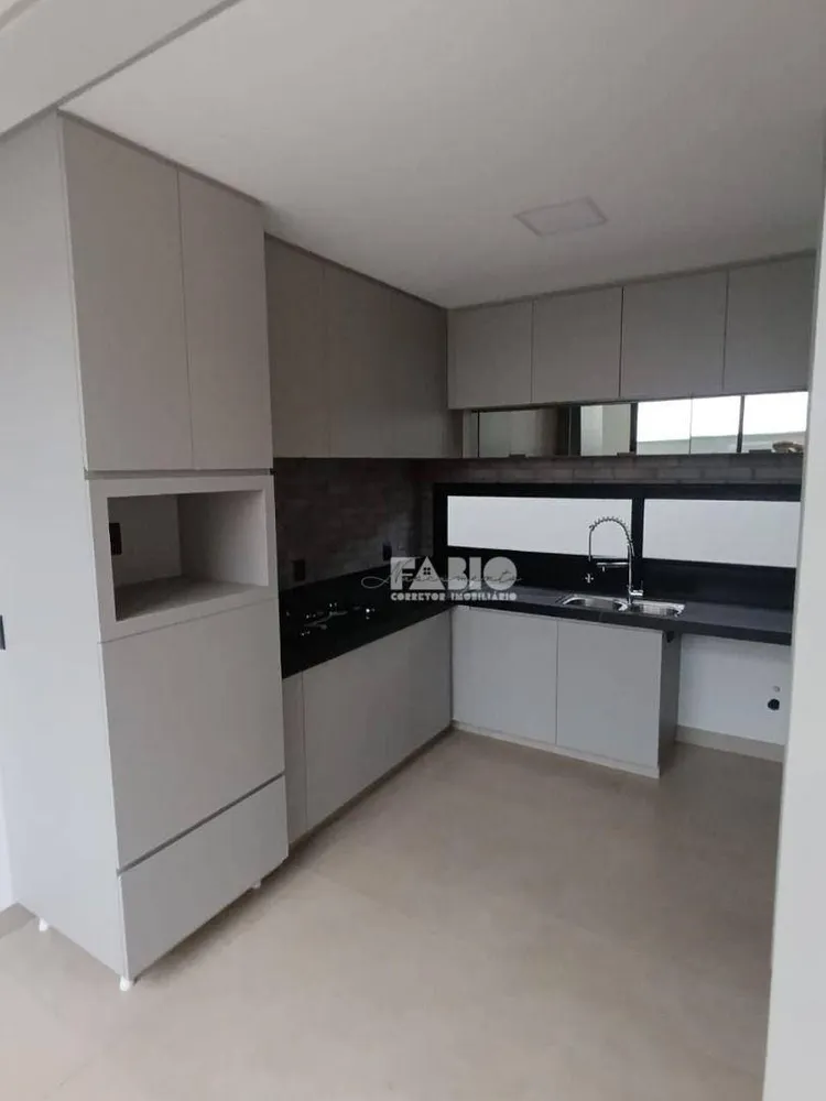 Sobrado, 3 quartos, 269 m² - Foto 7