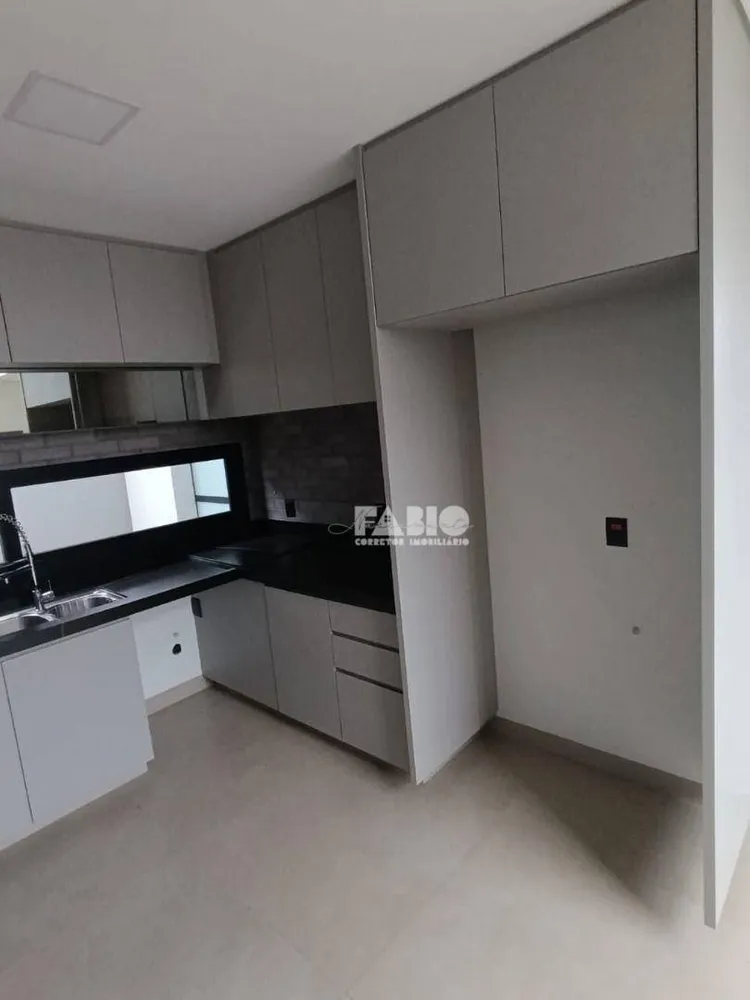 Sobrado, 3 quartos, 269 m² - Foto 6