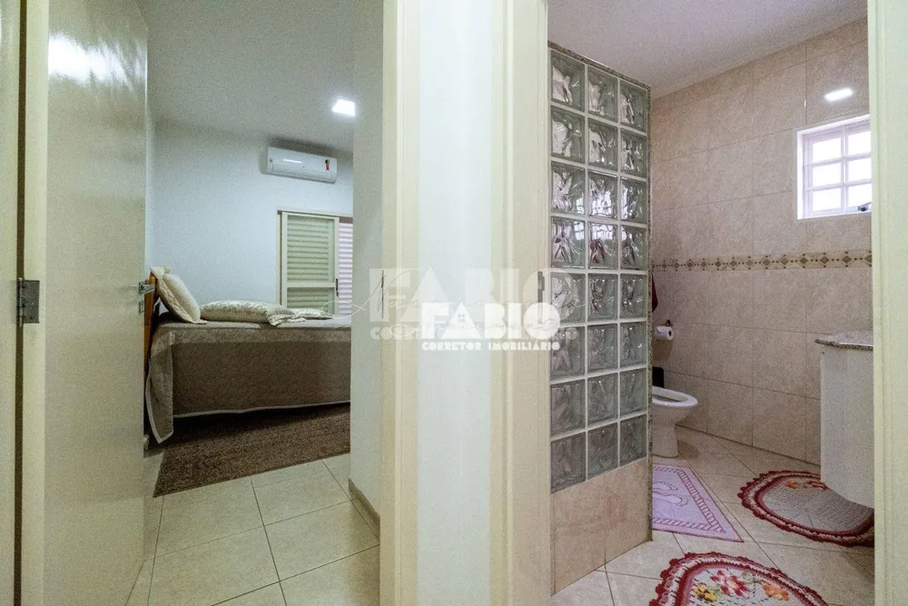 Casa, 4 quartos, 220 m² - Foto 10