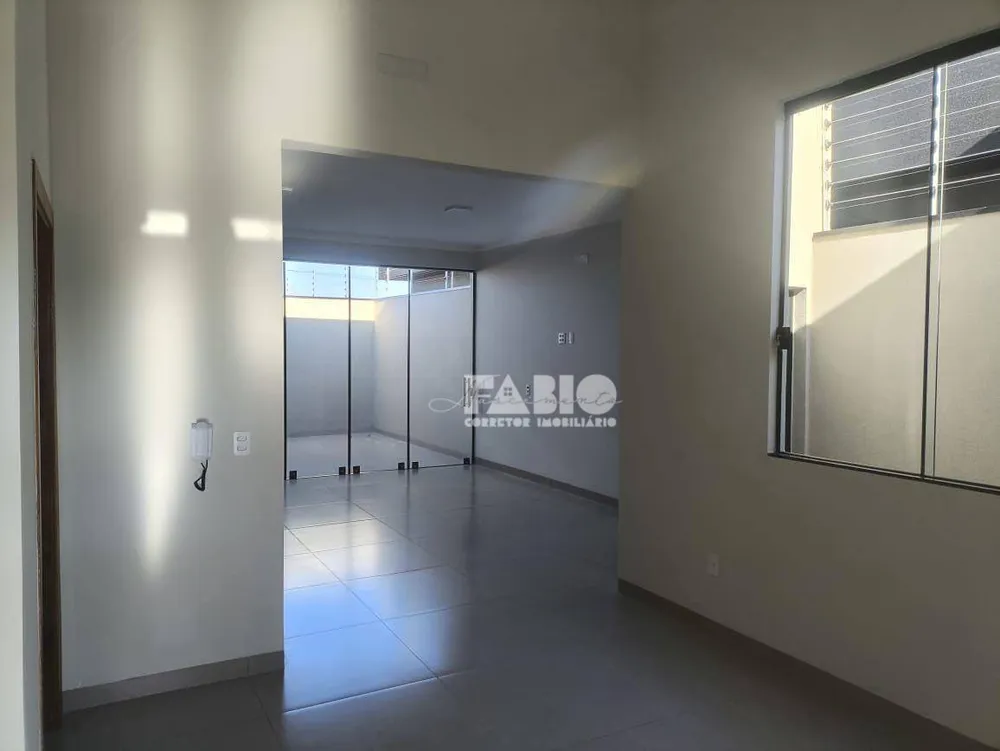 Casa, 3 quartos, 116 m² - Foto 2