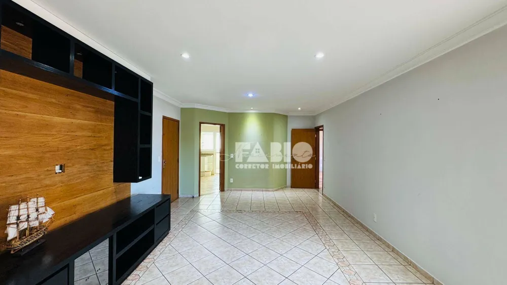 Apartamento, 3 quartos, 123 m² - Foto 2